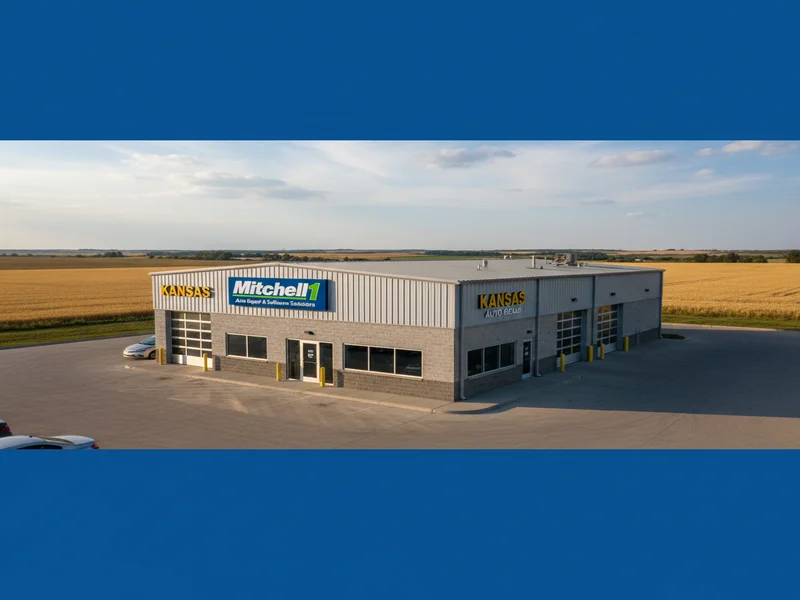 Mitchell1 Kansas support team assisting an auto repair shop